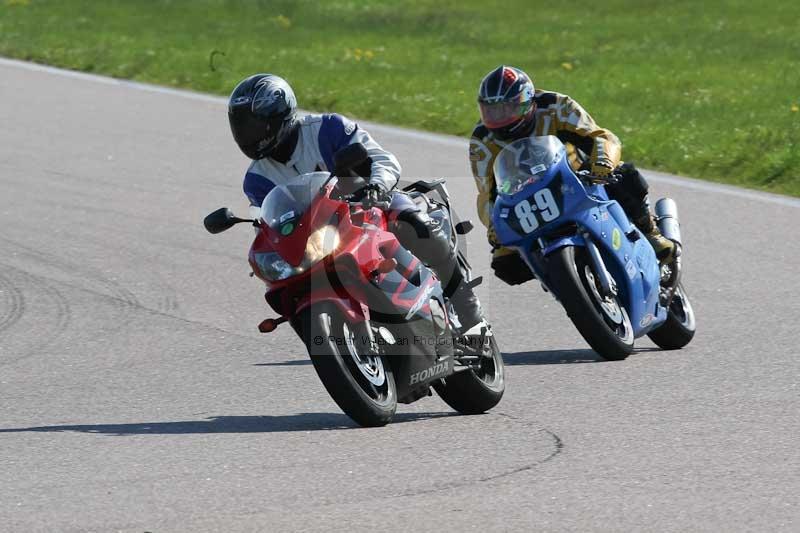 Rockingham no limits trackday;enduro digital images;event digital images;eventdigitalimages;no limits trackdays;peter wileman photography;racing digital images;rockingham raceway northamptonshire;rockingham trackday photographs;trackday digital images;trackday photos