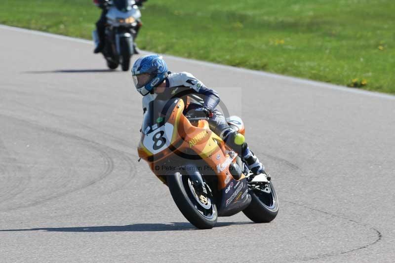 Rockingham no limits trackday;enduro digital images;event digital images;eventdigitalimages;no limits trackdays;peter wileman photography;racing digital images;rockingham raceway northamptonshire;rockingham trackday photographs;trackday digital images;trackday photos