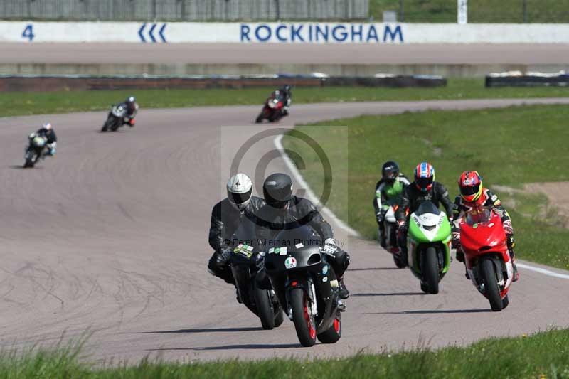 Rockingham no limits trackday;enduro digital images;event digital images;eventdigitalimages;no limits trackdays;peter wileman photography;racing digital images;rockingham raceway northamptonshire;rockingham trackday photographs;trackday digital images;trackday photos