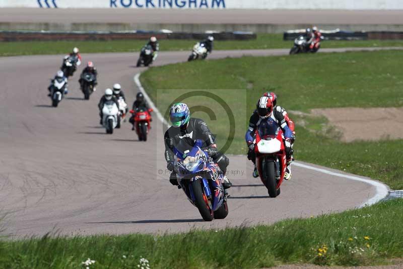 Rockingham no limits trackday;enduro digital images;event digital images;eventdigitalimages;no limits trackdays;peter wileman photography;racing digital images;rockingham raceway northamptonshire;rockingham trackday photographs;trackday digital images;trackday photos