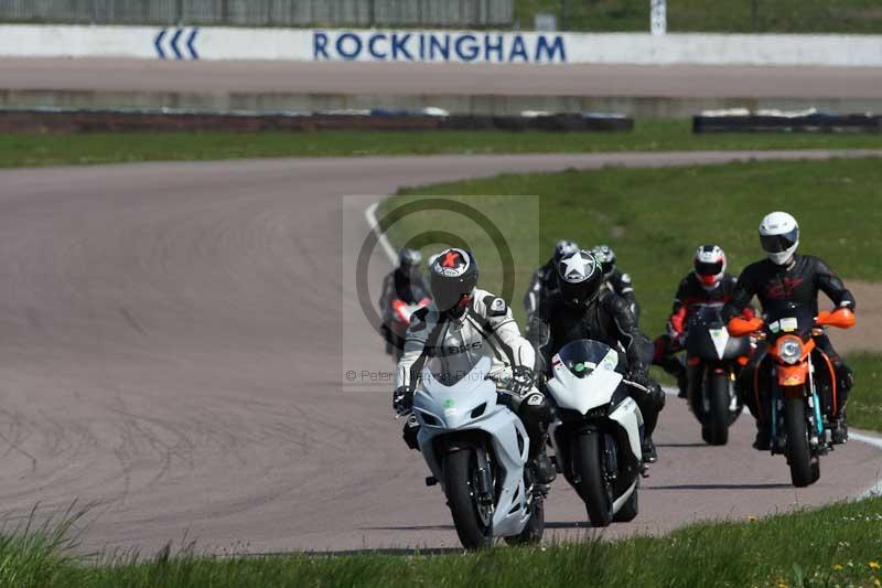 Rockingham no limits trackday;enduro digital images;event digital images;eventdigitalimages;no limits trackdays;peter wileman photography;racing digital images;rockingham raceway northamptonshire;rockingham trackday photographs;trackday digital images;trackday photos