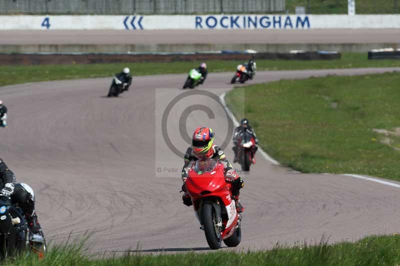 Rockingham no limits trackday;enduro digital images;event digital images;eventdigitalimages;no limits trackdays;peter wileman photography;racing digital images;rockingham raceway northamptonshire;rockingham trackday photographs;trackday digital images;trackday photos