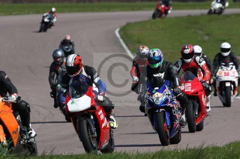 Rockingham no limits trackday;enduro digital images;event digital images;eventdigitalimages;no limits trackdays;peter wileman photography;racing digital images;rockingham raceway northamptonshire;rockingham trackday photographs;trackday digital images;trackday photos