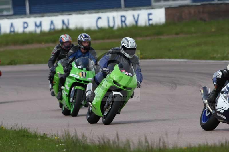 Rockingham no limits trackday;enduro digital images;event digital images;eventdigitalimages;no limits trackdays;peter wileman photography;racing digital images;rockingham raceway northamptonshire;rockingham trackday photographs;trackday digital images;trackday photos