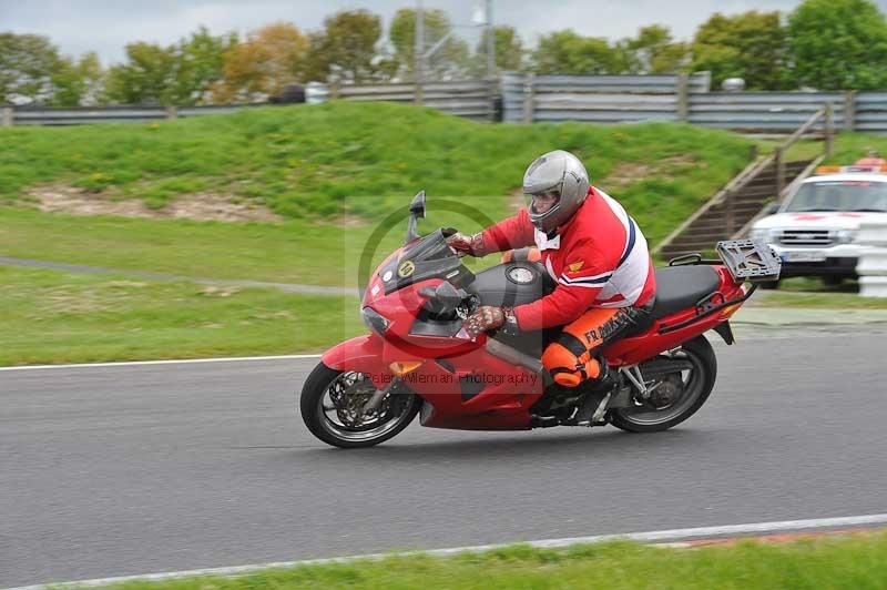 cadwell park;cadwell park photographs;cadwell trackday photographs;enduro digital images;event digital images;eventdigitalimages;hopp rider training;peter wileman photography;racing digital images;trackday digital images;trackday photos