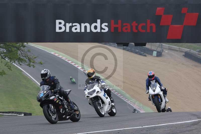 Motorcycle action photographs;Trackday digital images;brands;brands hatch photographs;event digital images;eventdigitalimages;motor racing london;no limits trackday;peter wileman photography;trackday;trackday photos