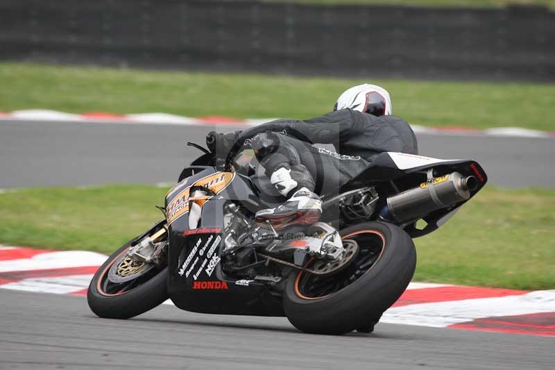 Motorcycle action photographs;Trackday digital images;brands;brands hatch photographs;event digital images;eventdigitalimages;motor racing london;no limits trackday;peter wileman photography;trackday;trackday photos