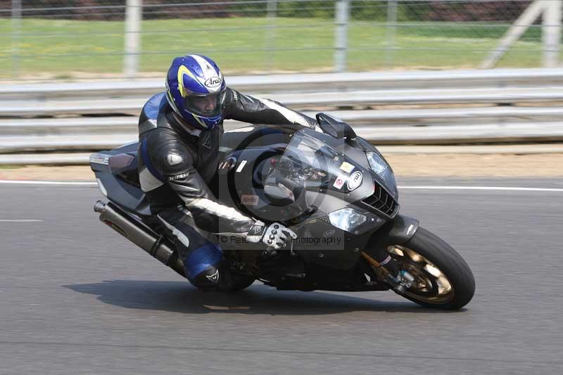 Motorcycle action photographs;Trackday digital images;brands;brands hatch photographs;event digital images;eventdigitalimages;motor racing london;no limits trackday;peter wileman photography;trackday;trackday photos