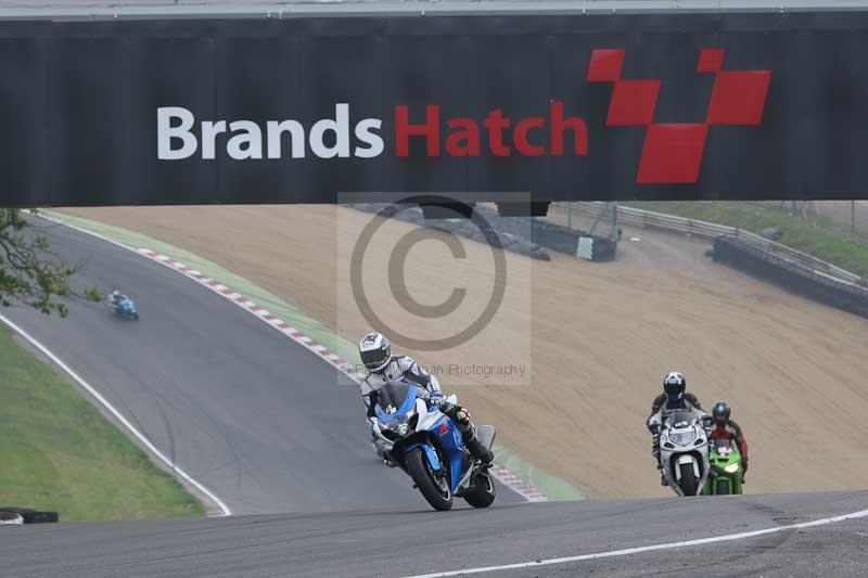 Motorcycle action photographs;Trackday digital images;brands;brands hatch photographs;event digital images;eventdigitalimages;motor racing london;no limits trackday;peter wileman photography;trackday;trackday photos