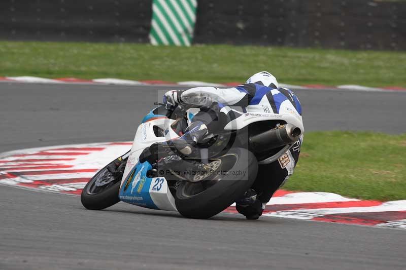 Motorcycle action photographs;Trackday digital images;brands;brands hatch photographs;event digital images;eventdigitalimages;motor racing london;no limits trackday;peter wileman photography;trackday;trackday photos