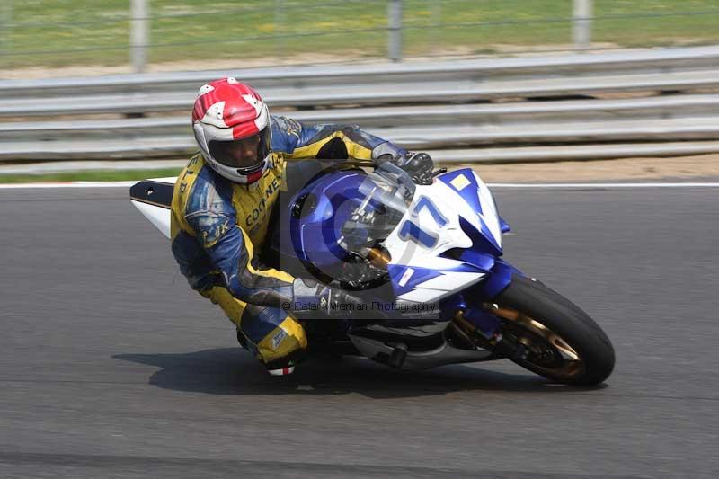 Motorcycle action photographs;Trackday digital images;brands;brands hatch photographs;event digital images;eventdigitalimages;motor racing london;no limits trackday;peter wileman photography;trackday;trackday photos