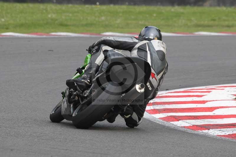 Motorcycle action photographs;Trackday digital images;brands;brands hatch photographs;event digital images;eventdigitalimages;motor racing london;no limits trackday;peter wileman photography;trackday;trackday photos