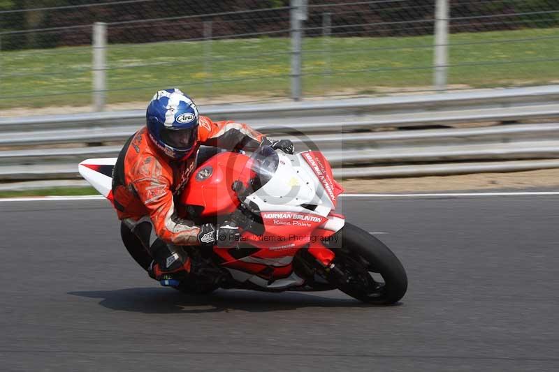 Motorcycle action photographs;Trackday digital images;brands;brands hatch photographs;event digital images;eventdigitalimages;motor racing london;no limits trackday;peter wileman photography;trackday;trackday photos