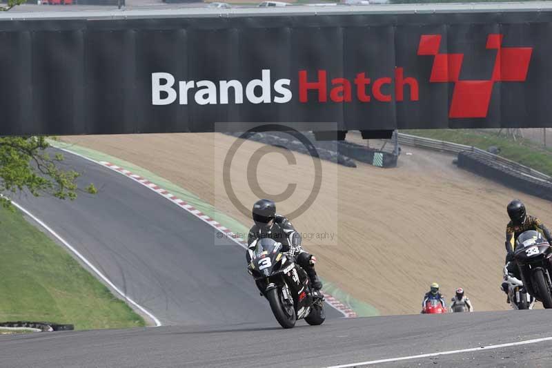 Motorcycle action photographs;Trackday digital images;brands;brands hatch photographs;event digital images;eventdigitalimages;motor racing london;no limits trackday;peter wileman photography;trackday;trackday photos