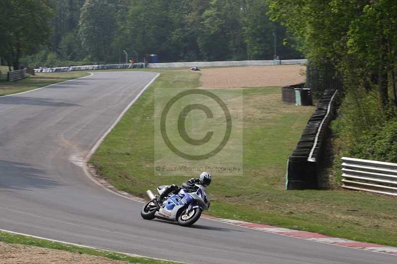 Motorcycle action photographs;Trackday digital images;brands;brands hatch photographs;event digital images;eventdigitalimages;motor racing london;no limits trackday;peter wileman photography;trackday;trackday photos