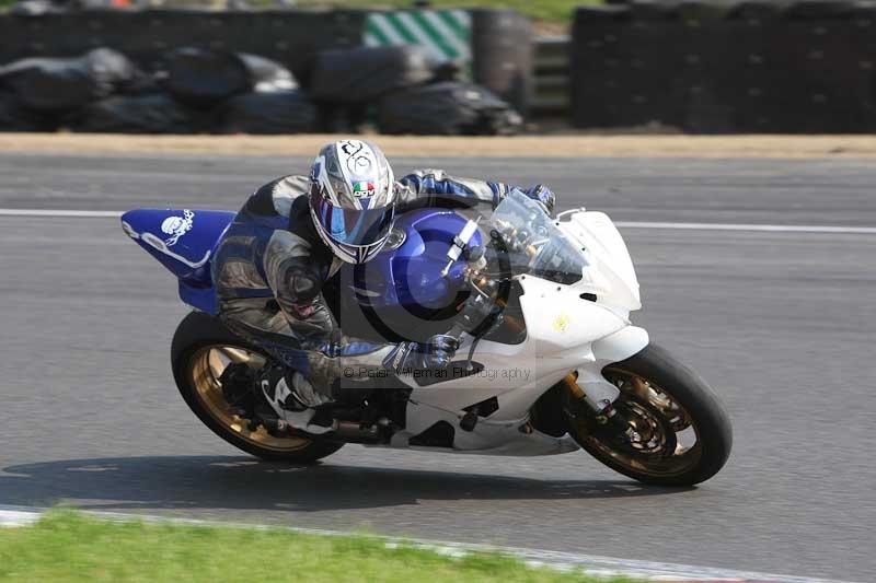 Motorcycle action photographs;Trackday digital images;brands;brands hatch photographs;event digital images;eventdigitalimages;motor racing london;no limits trackday;peter wileman photography;trackday;trackday photos