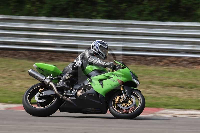 Motorcycle action photographs;Trackday digital images;brands;brands hatch photographs;event digital images;eventdigitalimages;motor racing london;no limits trackday;peter wileman photography;trackday;trackday photos