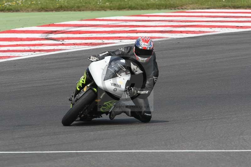 Motorcycle action photographs;Trackday digital images;brands;brands hatch photographs;event digital images;eventdigitalimages;motor racing london;no limits trackday;peter wileman photography;trackday;trackday photos