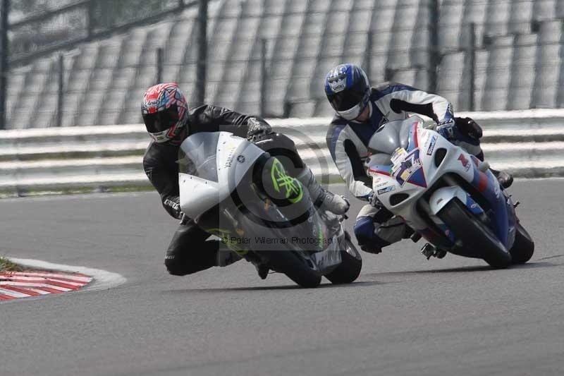 Motorcycle action photographs;Trackday digital images;brands;brands hatch photographs;event digital images;eventdigitalimages;motor racing london;no limits trackday;peter wileman photography;trackday;trackday photos