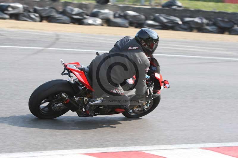 Motorcycle action photographs;Trackday digital images;brands;brands hatch photographs;event digital images;eventdigitalimages;motor racing london;no limits trackday;peter wileman photography;trackday;trackday photos