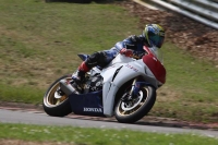 Motorcycle-action-photographs;Trackday-digital-images;brands;brands-hatch-photographs;event-digital-images;eventdigitalimages;motor-racing-london;no-limits-trackday;peter-wileman-photography;trackday;trackday-photos