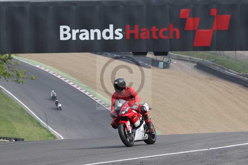 Motorcycle action photographs;Trackday digital images;brands;brands hatch photographs;event digital images;eventdigitalimages;motor racing london;no limits trackday;peter wileman photography;trackday;trackday photos