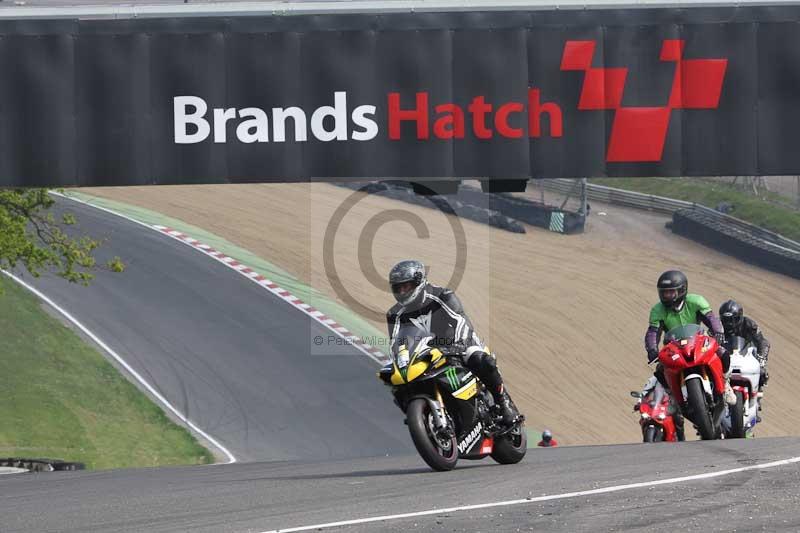 Motorcycle action photographs;Trackday digital images;brands;brands hatch photographs;event digital images;eventdigitalimages;motor racing london;no limits trackday;peter wileman photography;trackday;trackday photos