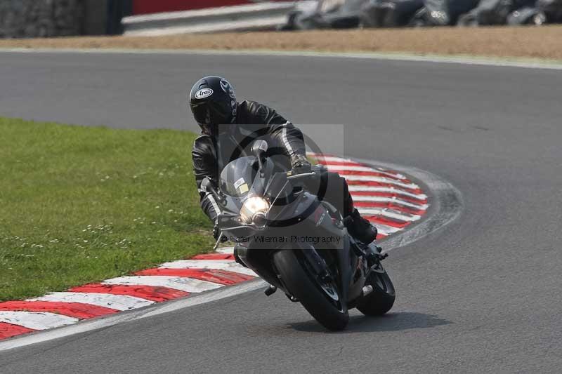 Motorcycle action photographs;Trackday digital images;brands;brands hatch photographs;event digital images;eventdigitalimages;motor racing london;no limits trackday;peter wileman photography;trackday;trackday photos