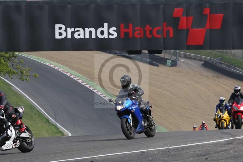 Motorcycle action photographs;Trackday digital images;brands;brands hatch photographs;event digital images;eventdigitalimages;motor racing london;no limits trackday;peter wileman photography;trackday;trackday photos