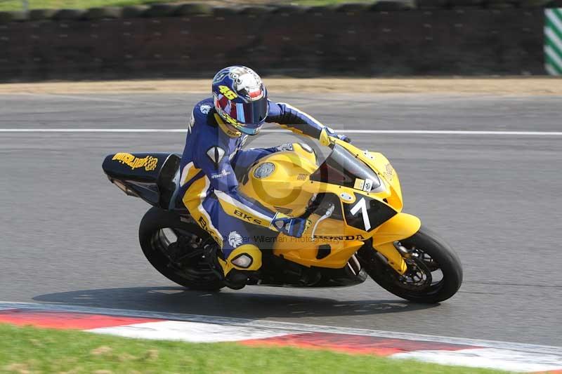 Motorcycle action photographs;Trackday digital images;brands;brands hatch photographs;event digital images;eventdigitalimages;motor racing london;no limits trackday;peter wileman photography;trackday;trackday photos