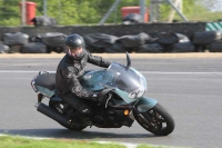 Motorcycle-action-photographs;Trackday-digital-images;brands;brands-hatch-photographs;event-digital-images;eventdigitalimages;motor-racing-london;no-limits-trackday;peter-wileman-photography;trackday;trackday-photos