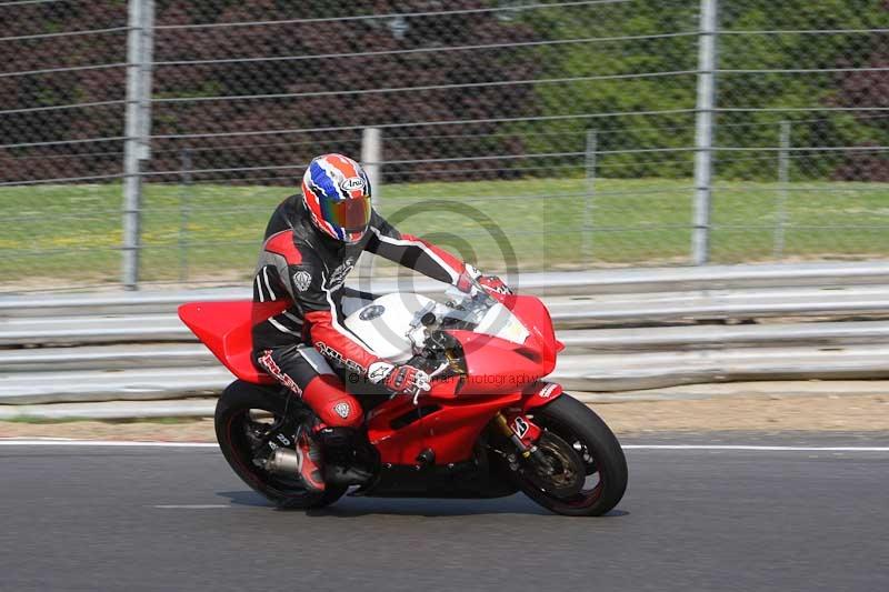 Motorcycle action photographs;Trackday digital images;brands;brands hatch photographs;event digital images;eventdigitalimages;motor racing london;no limits trackday;peter wileman photography;trackday;trackday photos