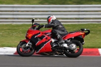 Motorcycle-action-photographs;Trackday-digital-images;brands;brands-hatch-photographs;event-digital-images;eventdigitalimages;motor-racing-london;no-limits-trackday;peter-wileman-photography;trackday;trackday-photos