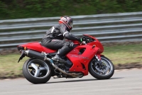 Motorcycle-action-photographs;Trackday-digital-images;brands;brands-hatch-photographs;event-digital-images;eventdigitalimages;motor-racing-london;no-limits-trackday;peter-wileman-photography;trackday;trackday-photos