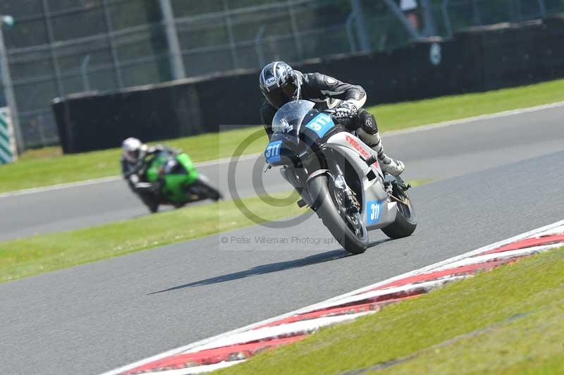 enduro digital images;event digital images;eventdigitalimages;no limits trackdays;oulton no limits trackday;oulton park cheshire;oulton trackday photographs;peter wileman photography;racing digital images;trackday digital images;trackday photos