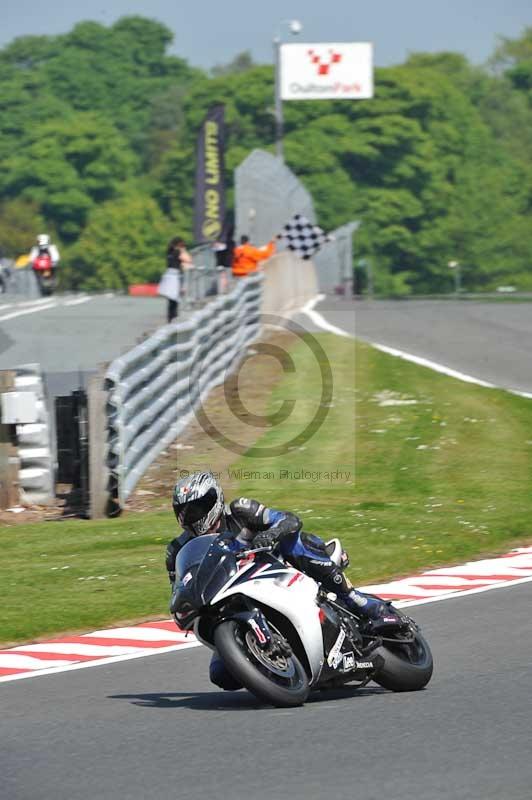 enduro digital images;event digital images;eventdigitalimages;no limits trackdays;oulton no limits trackday;oulton park cheshire;oulton trackday photographs;peter wileman photography;racing digital images;trackday digital images;trackday photos