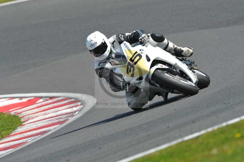 enduro digital images;event digital images;eventdigitalimages;no limits trackdays;oulton no limits trackday;oulton park cheshire;oulton trackday photographs;peter wileman photography;racing digital images;trackday digital images;trackday photos