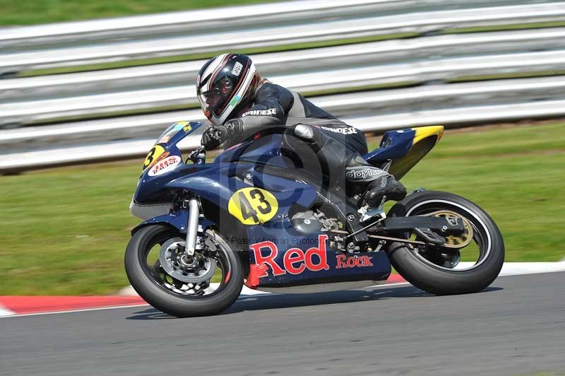 enduro digital images;event digital images;eventdigitalimages;no limits trackdays;oulton no limits trackday;oulton park cheshire;oulton trackday photographs;peter wileman photography;racing digital images;trackday digital images;trackday photos