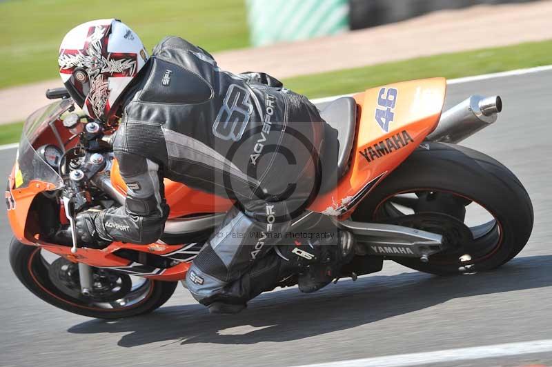 enduro digital images;event digital images;eventdigitalimages;no limits trackdays;oulton no limits trackday;oulton park cheshire;oulton trackday photographs;peter wileman photography;racing digital images;trackday digital images;trackday photos