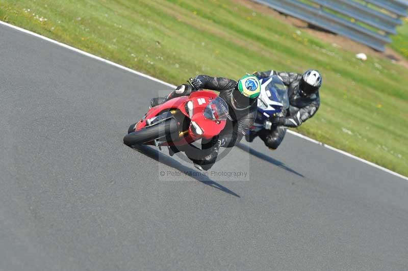 enduro digital images;event digital images;eventdigitalimages;no limits trackdays;oulton no limits trackday;oulton park cheshire;oulton trackday photographs;peter wileman photography;racing digital images;trackday digital images;trackday photos