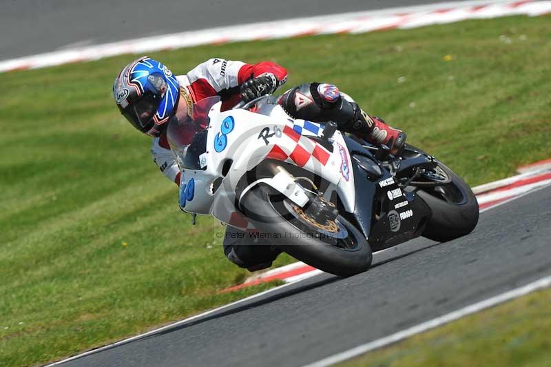 enduro digital images;event digital images;eventdigitalimages;no limits trackdays;oulton no limits trackday;oulton park cheshire;oulton trackday photographs;peter wileman photography;racing digital images;trackday digital images;trackday photos