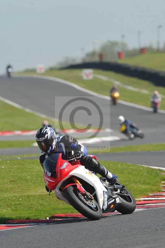 enduro digital images;event digital images;eventdigitalimages;no limits trackdays;oulton no limits trackday;oulton park cheshire;oulton trackday photographs;peter wileman photography;racing digital images;trackday digital images;trackday photos