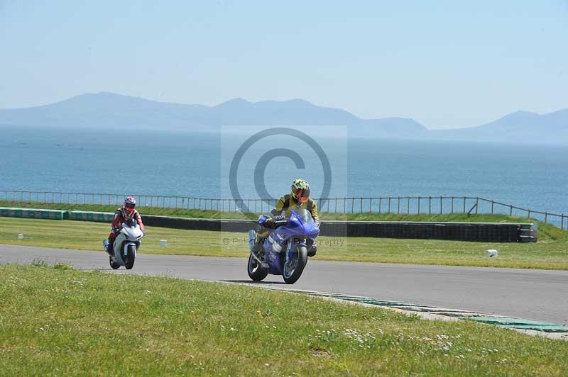 anglesey no limits trackday;anglesey photographs;anglesey trackday photographs;enduro digital images;event digital images;eventdigitalimages;no limits trackdays;peter wileman photography;racing digital images;trac mon;trackday digital images;trackday photos;ty croes