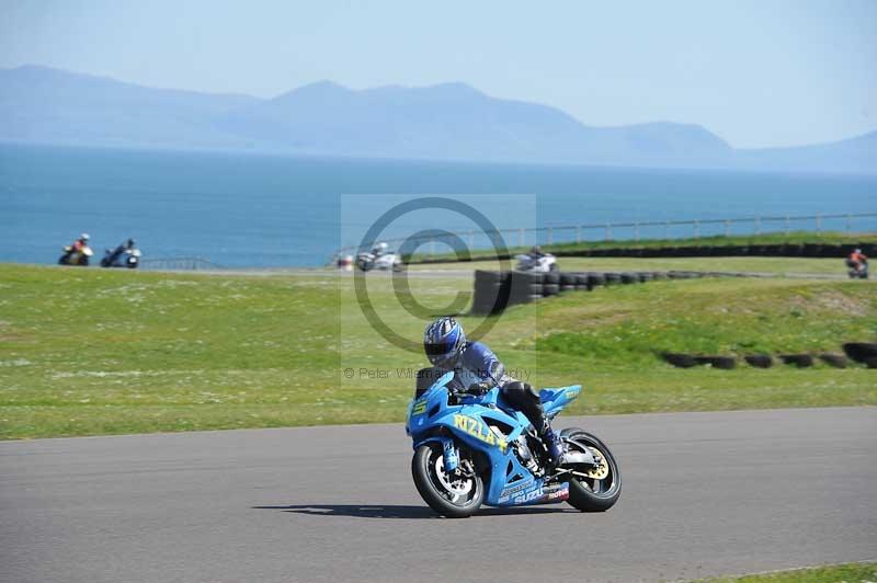 anglesey no limits trackday;anglesey photographs;anglesey trackday photographs;enduro digital images;event digital images;eventdigitalimages;no limits trackdays;peter wileman photography;racing digital images;trac mon;trackday digital images;trackday photos;ty croes