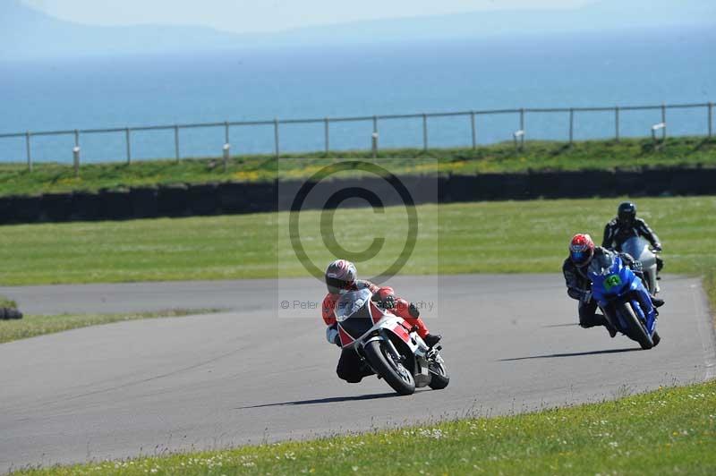 anglesey no limits trackday;anglesey photographs;anglesey trackday photographs;enduro digital images;event digital images;eventdigitalimages;no limits trackdays;peter wileman photography;racing digital images;trac mon;trackday digital images;trackday photos;ty croes