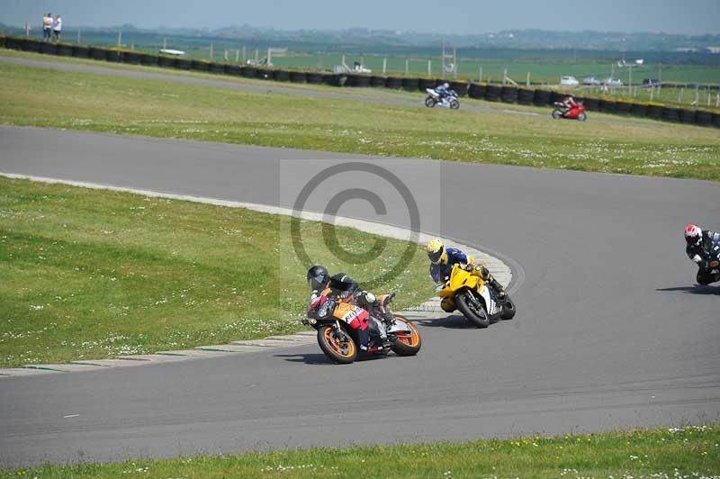 anglesey no limits trackday;anglesey photographs;anglesey trackday photographs;enduro digital images;event digital images;eventdigitalimages;no limits trackdays;peter wileman photography;racing digital images;trac mon;trackday digital images;trackday photos;ty croes