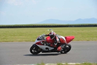 anglesey-no-limits-trackday;anglesey-photographs;anglesey-trackday-photographs;enduro-digital-images;event-digital-images;eventdigitalimages;no-limits-trackdays;peter-wileman-photography;racing-digital-images;trac-mon;trackday-digital-images;trackday-photos;ty-croes