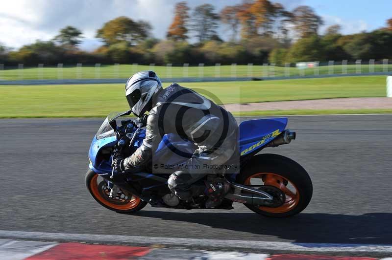 enduro digital images;event digital images;eventdigitalimages;no limits trackdays;oulton no limits trackday;oulton park cheshire;oulton trackday photographs;peter wileman photography;racing digital images;trackday digital images;trackday photos