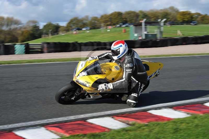 enduro digital images;event digital images;eventdigitalimages;no limits trackdays;oulton no limits trackday;oulton park cheshire;oulton trackday photographs;peter wileman photography;racing digital images;trackday digital images;trackday photos