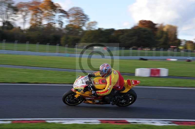 enduro digital images;event digital images;eventdigitalimages;no limits trackdays;oulton no limits trackday;oulton park cheshire;oulton trackday photographs;peter wileman photography;racing digital images;trackday digital images;trackday photos